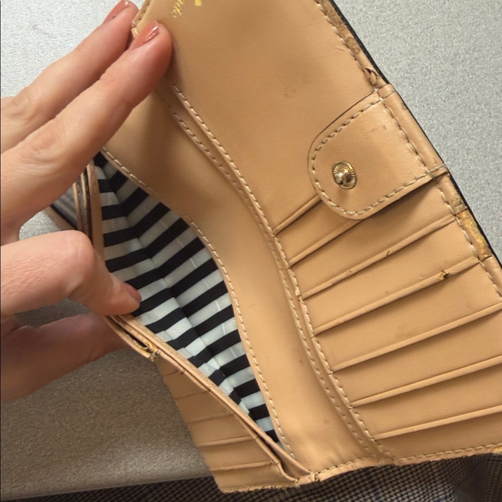 Kate Spade Black Leather Wallet - Picture 6 of 7